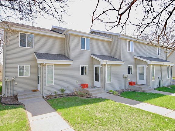 2nd image of 414-432 24th St E #424