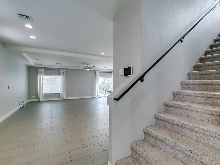 4586 W Camero Ave — Photo 3