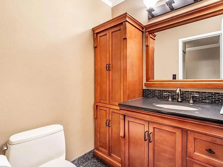 1625 Larimer St #2804 — Photo 4