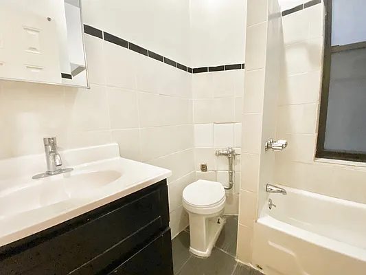 Rented by Voro NYC | media 5