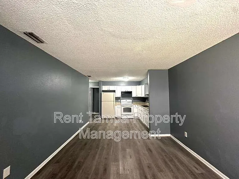 8304 N Mulberry St — Photo 26