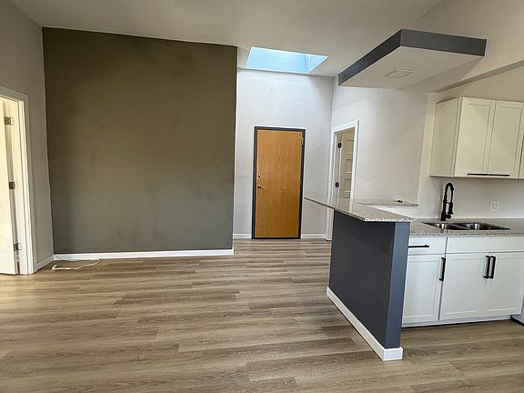 3rd image of 112 E Salem Ave #2