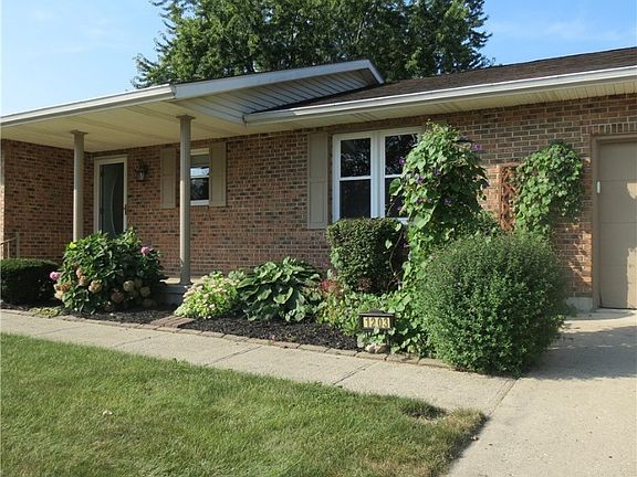 3rd image of 1203 Colonial Dr