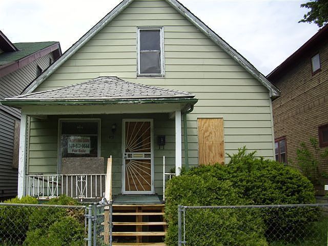 1st image of 354 Highland St
