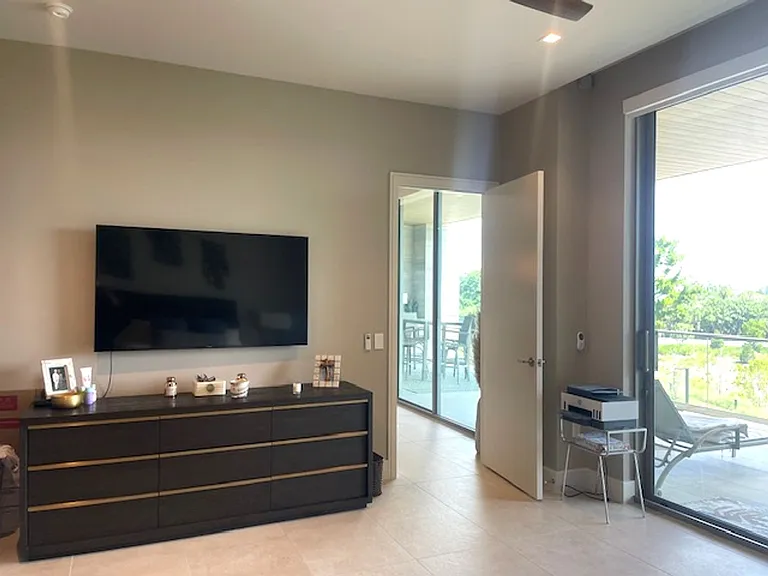 1581 Gulf Of Mexico Dr #307 — Photo 25