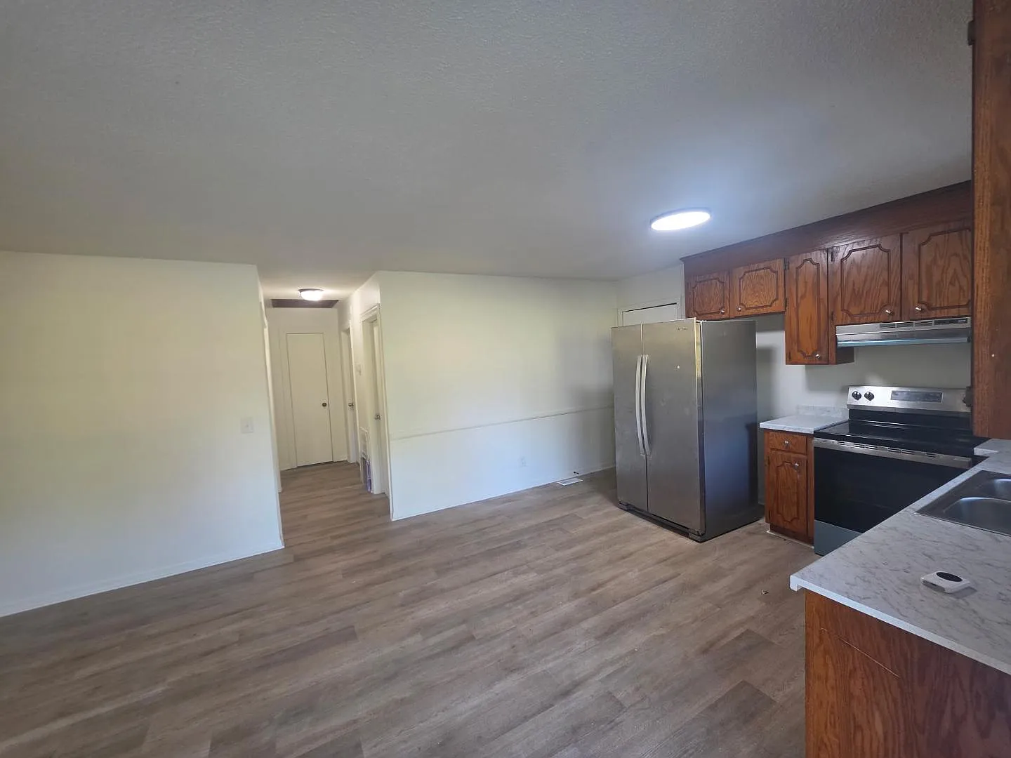 147 Caz Lane — Photo 3