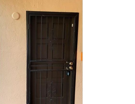 2nd image of 1764 W 42nd Pl #1766