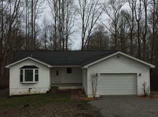 186 Riverside Dr, Lost Creek, WV 26385