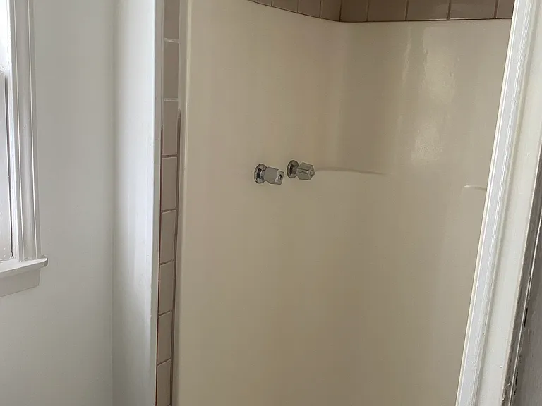 2719 Cameron St #3 — Photo 8