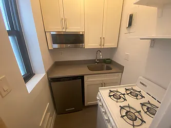 Rented by Nest Seekers International