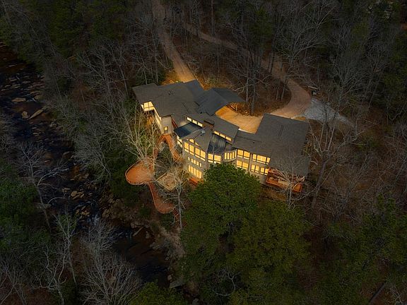 5th image of 1290 Davis Rd