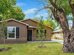 102 Cardiff Ave, San Antonio, TX 78220