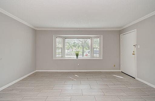 4th image of 11609 Chimney Rock Rd APT B