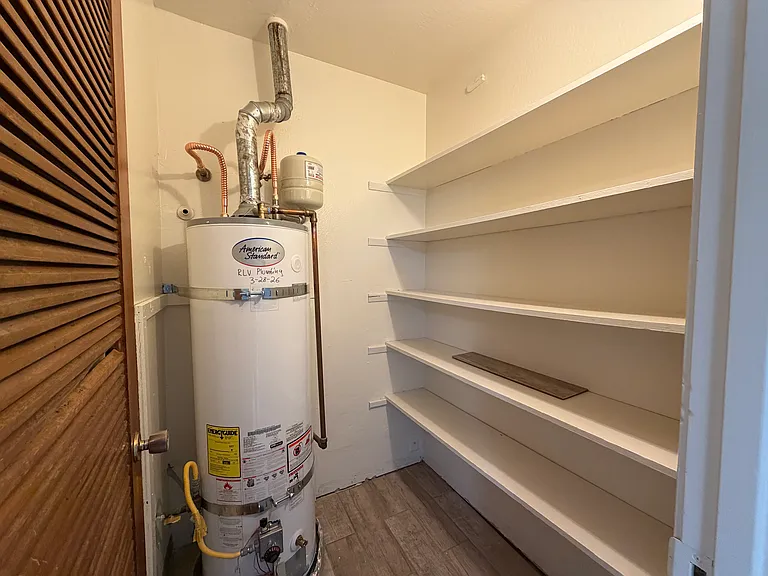 113 Cedar St #4 — Photo 11