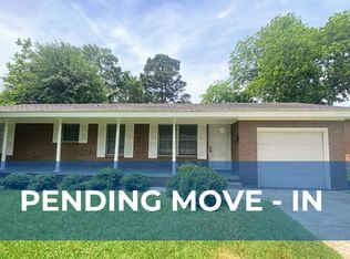 5703 Del Prado Dr, North Little Rock, AR 72118