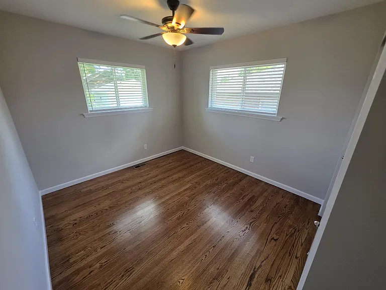 7409 Nottingham Ave — Photo 9