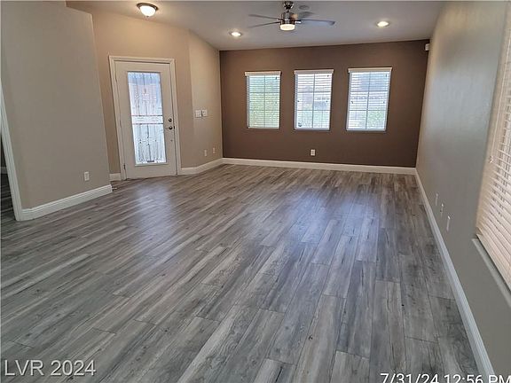 4th image of 1073 Beach Burr Ct
