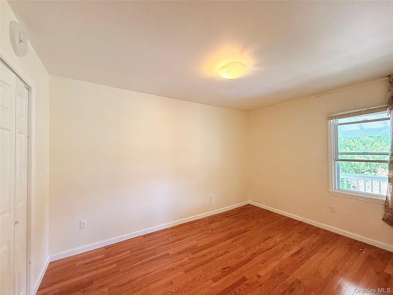 60 Hammond St — Photo 13