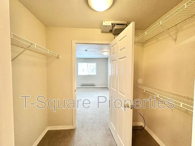 9525 NE 180th St #303 — Photo 6