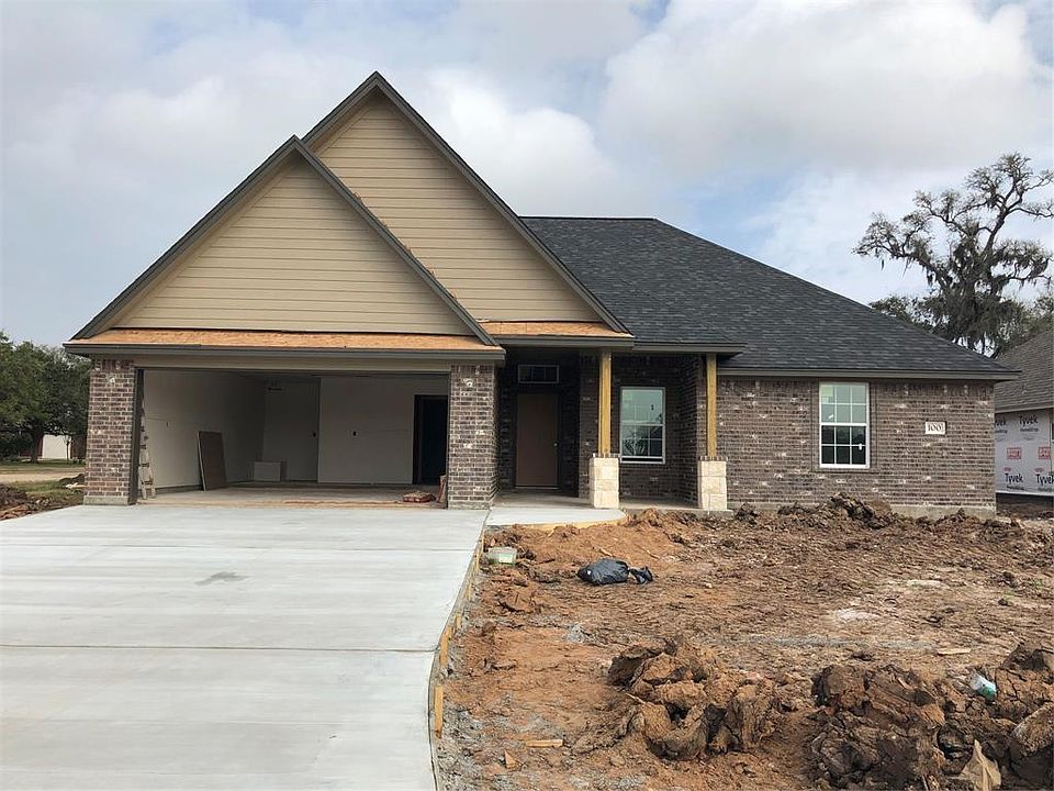 1st image of 100 Freedom Dr