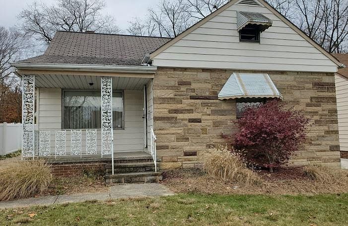 1st image of 5475 Oakwood Ave