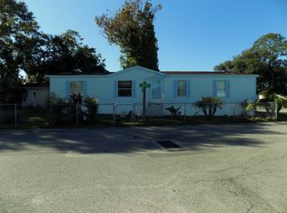 9735 Elm Way, Tampa, FL 33635