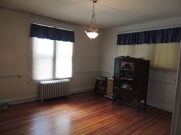 5th image of 241 Cleveland Ave