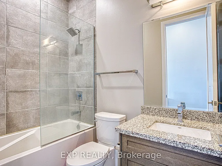 101 Locke St S #616 — Photo 3