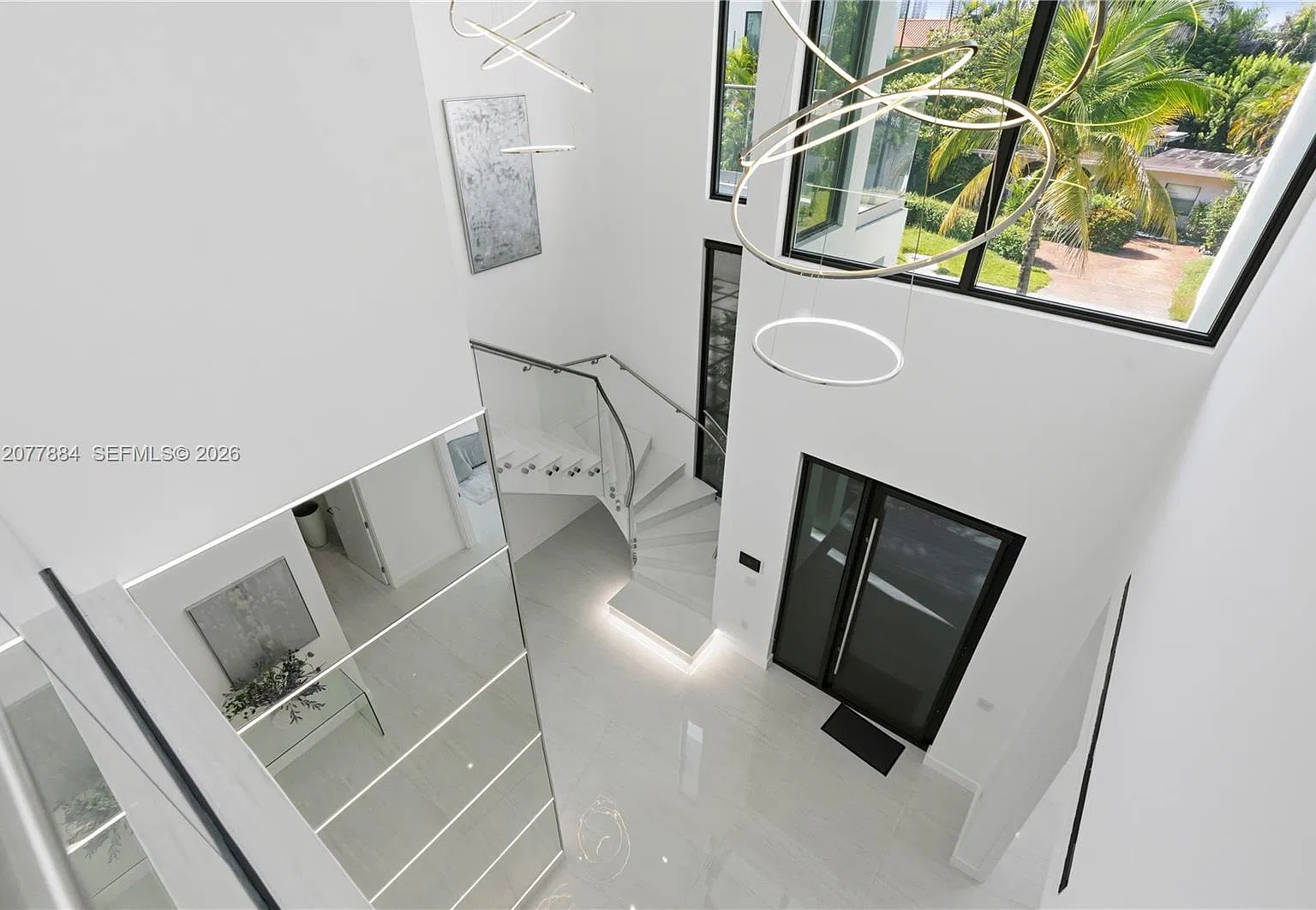 6 bed, 6.5 bath, 5036 sqft, $37,000 — Photo 4