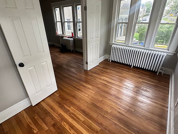 2nd image of 338 Pine St #3