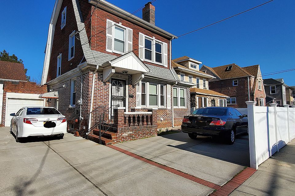 1st image of 2707 Butler St