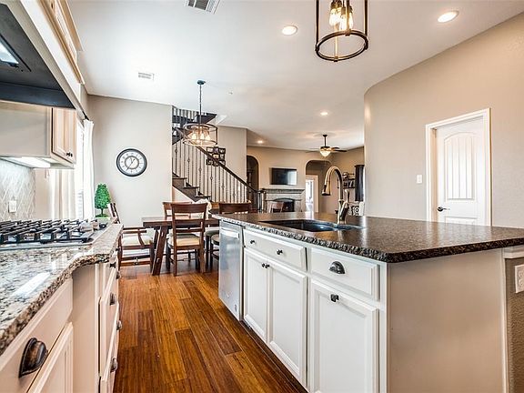 4th image of 8613 Grassland Dr