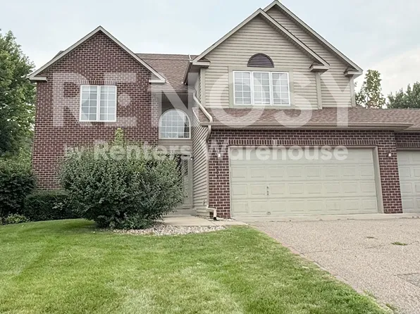 2008 Wilhelm Ct, Shakopee, MN 55379