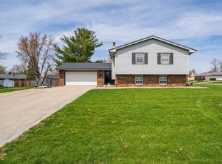 1704 Braden Dr, Normal, IL 61761