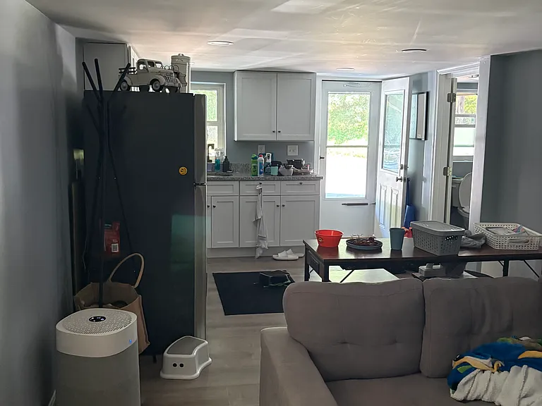 7-15 Liberty St #1 — Photo 2