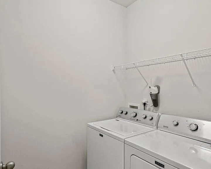 810 Lenox Dr — Photo 7