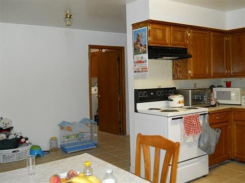 5th image of 1606 N Taylor St