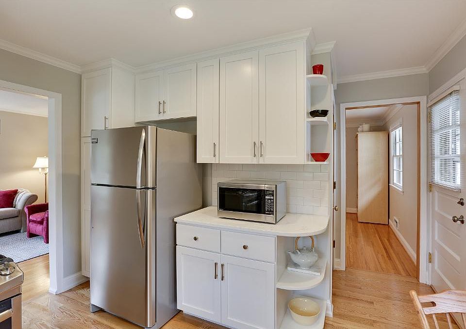 1st image of 4212 Browndale Ave