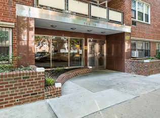 144-71 41st Ave, Flushing, NY 11355