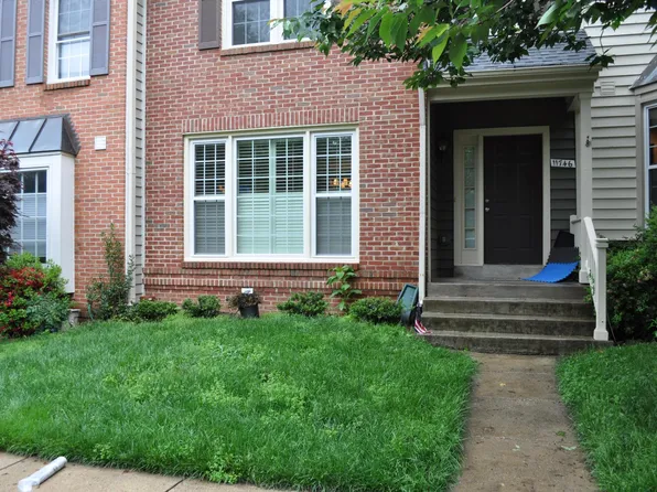 11746 Great Owl Cir, Reston, VA 20194