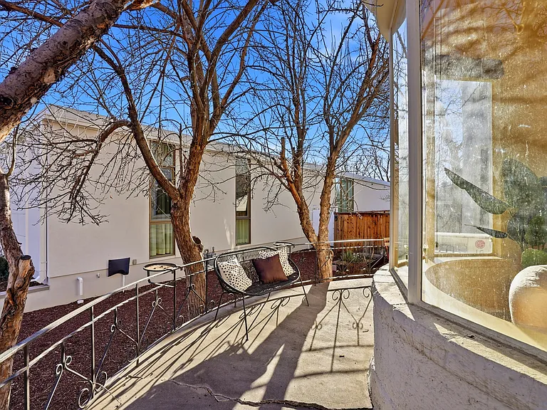 9000 Monaco St #8 — Photo 6