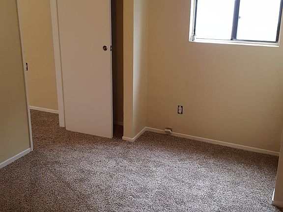 4th image of 229 Hill St