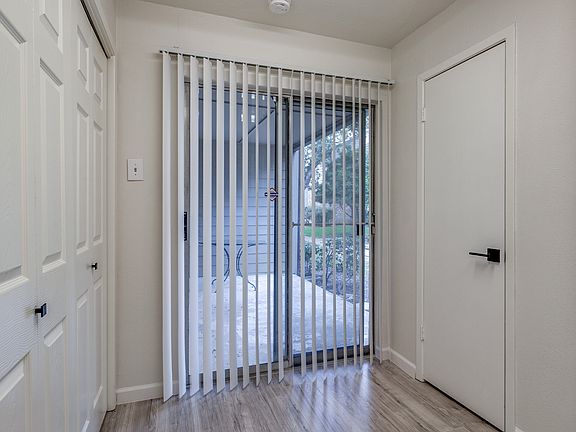 4th image of 5300 Keller Springs Rd APT 1052