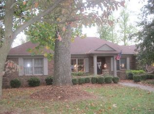 4143 Hunting Creek Dr, Owensboro, KY 42303