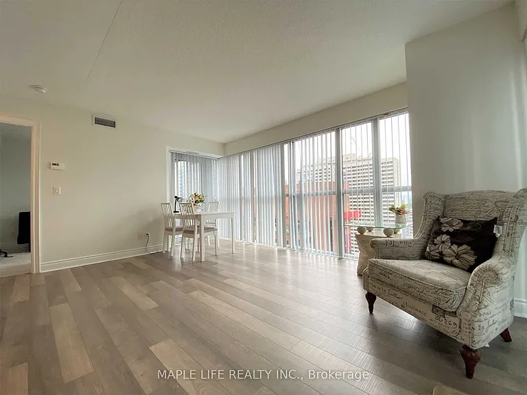 28 Ted Rogers Way #1802 — Photo 10