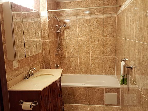 2nd image of 9931 66th Ave APT 4D