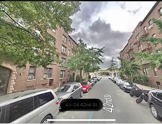 Rented by RealTegrity NY LLC | media 13