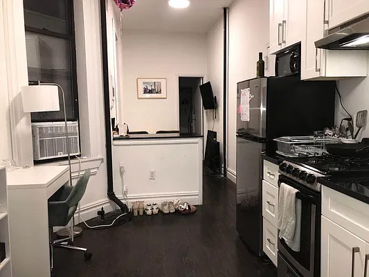 Rented by Bond New York | media 19