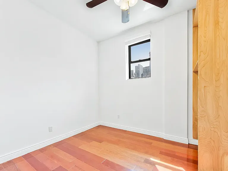 1219 1st Ave #4A — Photo 5
