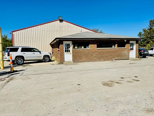 2nd image of 2199 Garwood Ave